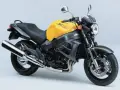 Żółty motocykl Honda X11, klasyk z lat 2000. Poznaj jego honda x11 dane techniczne i poczuj moc!