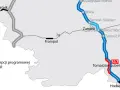 Mapa przedstawia przebieg drogi ekspresowej S17, z zaznaczonymi odcinkami istniejącymi (czarne), w realizacji (czerwone) oraz w fazie koncepcji (niebieskie).