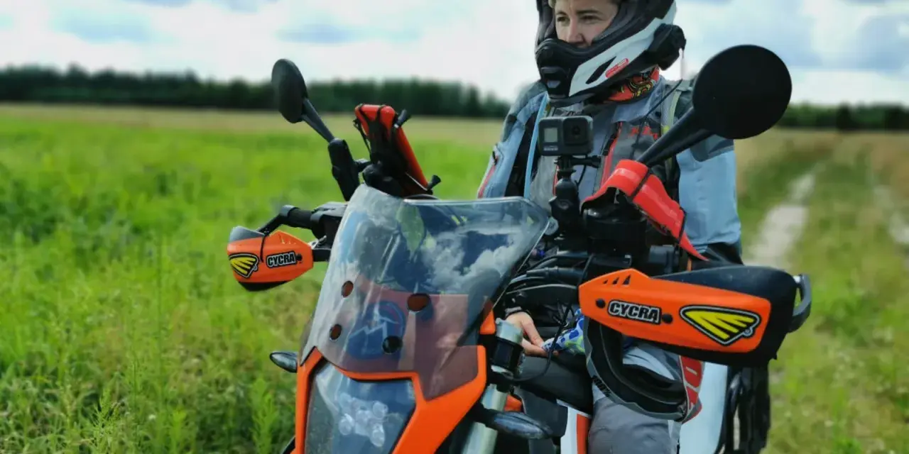 Jak zaplanować trasę motocyklową? Poradnik krok po kroku