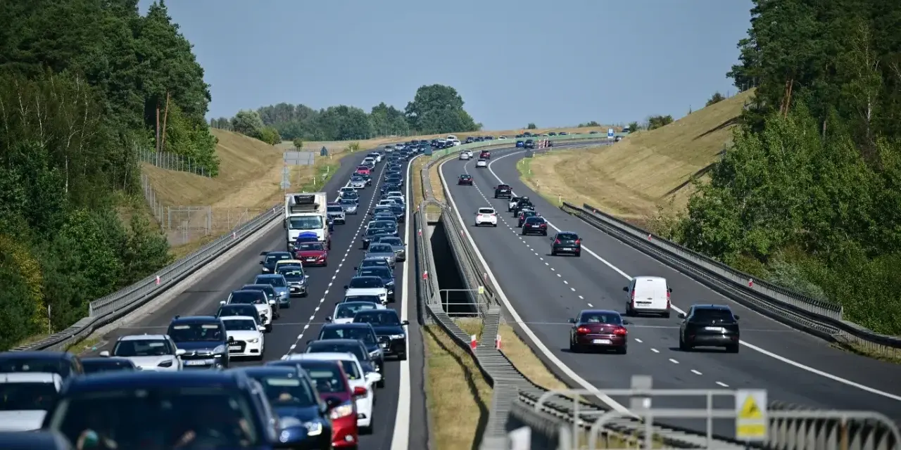 A1: Płatna czy darmowa? Sprawdź, jak uniknąć opłat i korków!