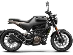 Stylowy motocykl Husqvarna Svartpilen 125, gotowy na miejskie przygody. Jego maksymalna prędkość pozwoli Ci poczuć wolność.