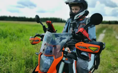 Jak zaplanować trasę motocyklową? Poradnik krok po kroku
