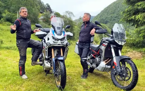 Polska na motocyklu: Niezapomniane trasy i praktyczne porady