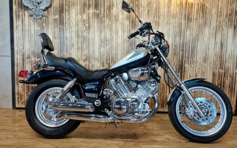 Yamaha Virago 1100: klasyczny cruiser z V-twinem. Wady i zalety tego modelu to m.in. komfort jazdy, ale też waga.