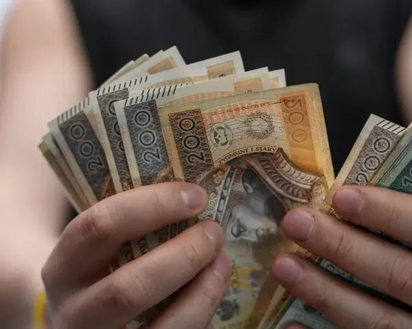 Holandia-Polska: Która trasa najlepsza? Oszczędź czas i pieniądze