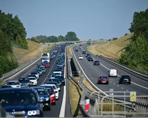 A1: Płatna czy darmowa? Sprawdź, jak uniknąć opłat i korków!