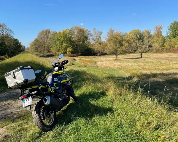 Motocyklem przez Mazowsze: 10+ tras, które Cię zaskoczą!