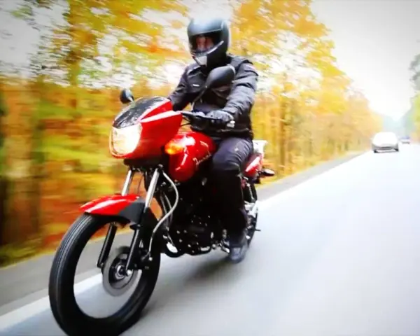 Czy karta rowerowa uprawnia do jazdy motorowerem? Poznaj prawdę!