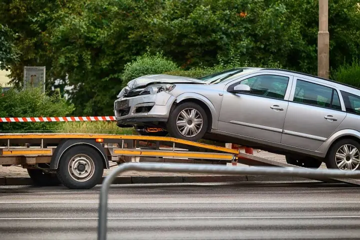Rejestracja motoroweru w Polsce: Obowiązek i jak uniknąć kar?