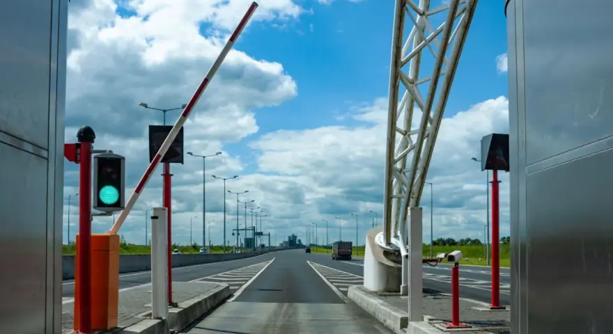 A4: Dwa systemy opłat, bramki. Jak jechać bez pomyłek i drożej?
