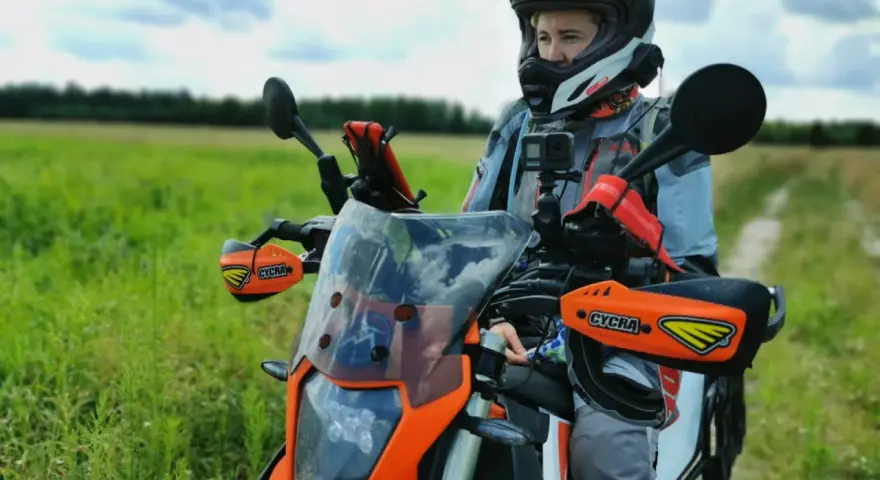 Jak zaplanować trasę motocyklową? Poradnik krok po kroku