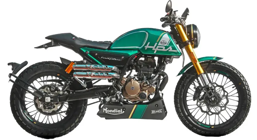 Zielony motocykl Mondial HPS z widocznym silnikiem, który obiecuje dużą moc.