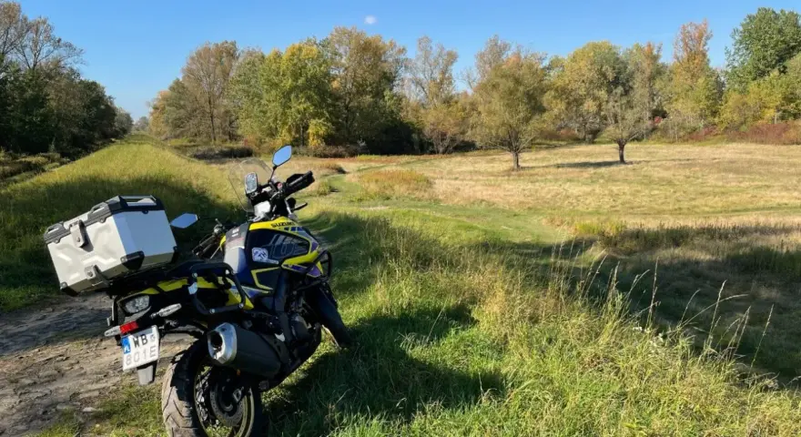 Motocyklem przez Mazowsze: 10+ tras, które Cię zaskoczą!