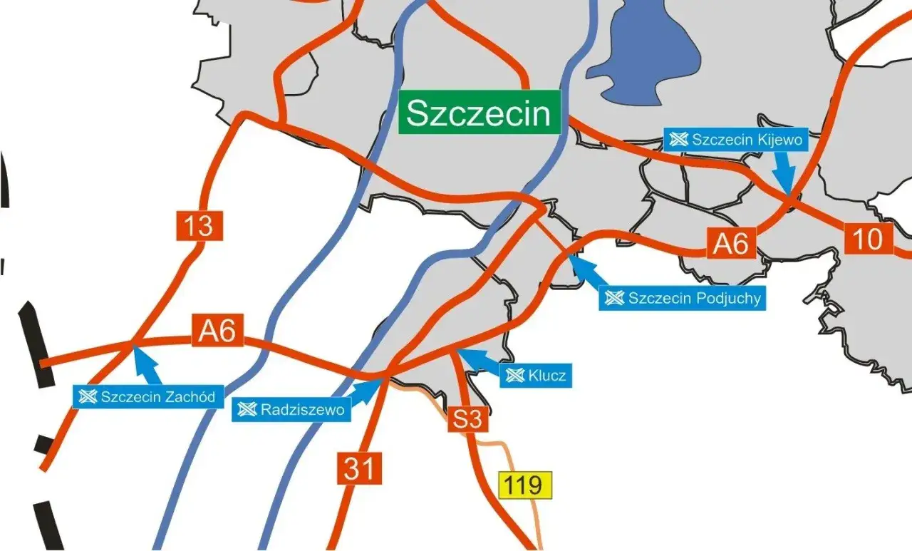 Mapa drogowa z zaznaczoną autostradą A6, drogami krajowymi 13, 31, 119 oraz S3. Widoczne są węzły: Szczecin Zachód, Radziszewo, Klucz, Szczecin Podjuchy i Szczecin Kijewo.