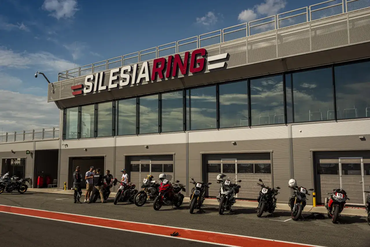 Góry Opawskie widoki motocykl
